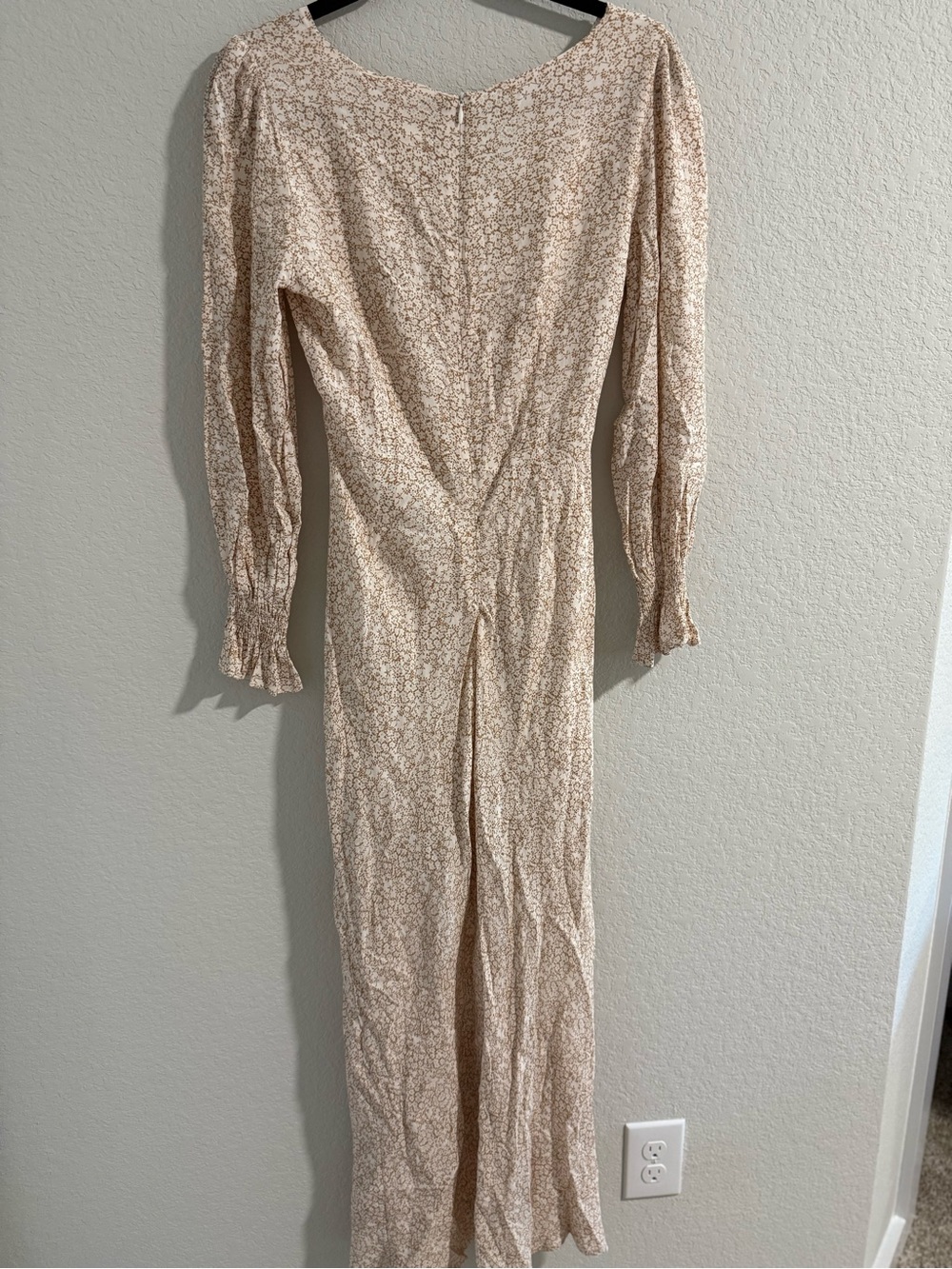 Style Rack Cream Floral V-Neck Long Sleeve Dress - Picture 9 of 9